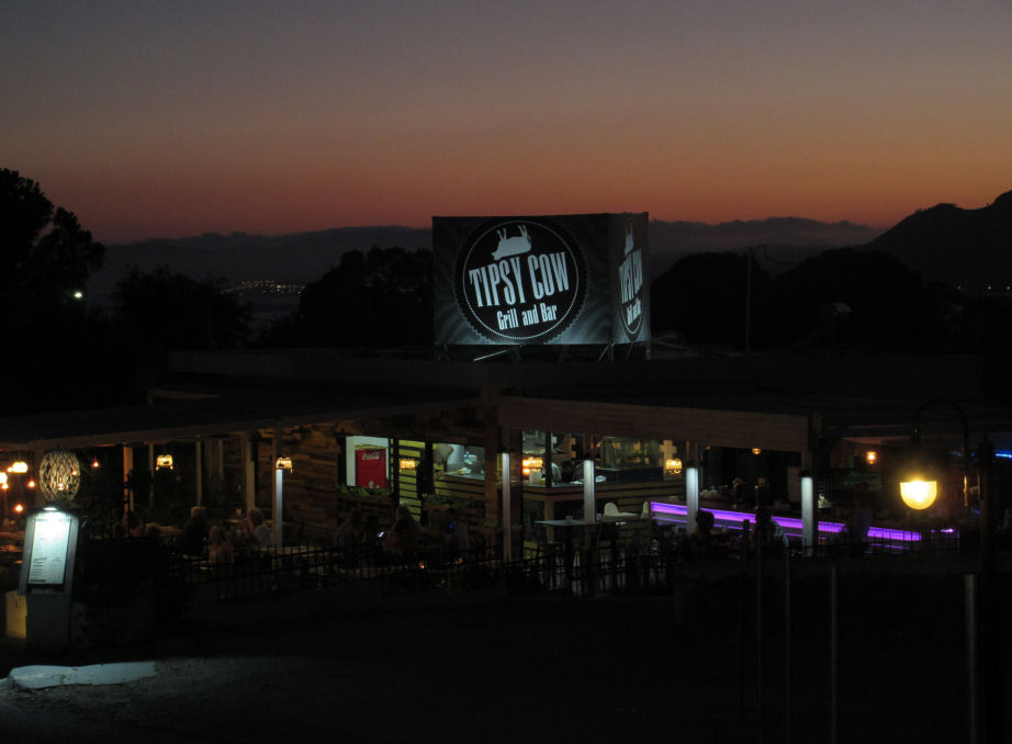 tipsy-cow-bar-and-grill