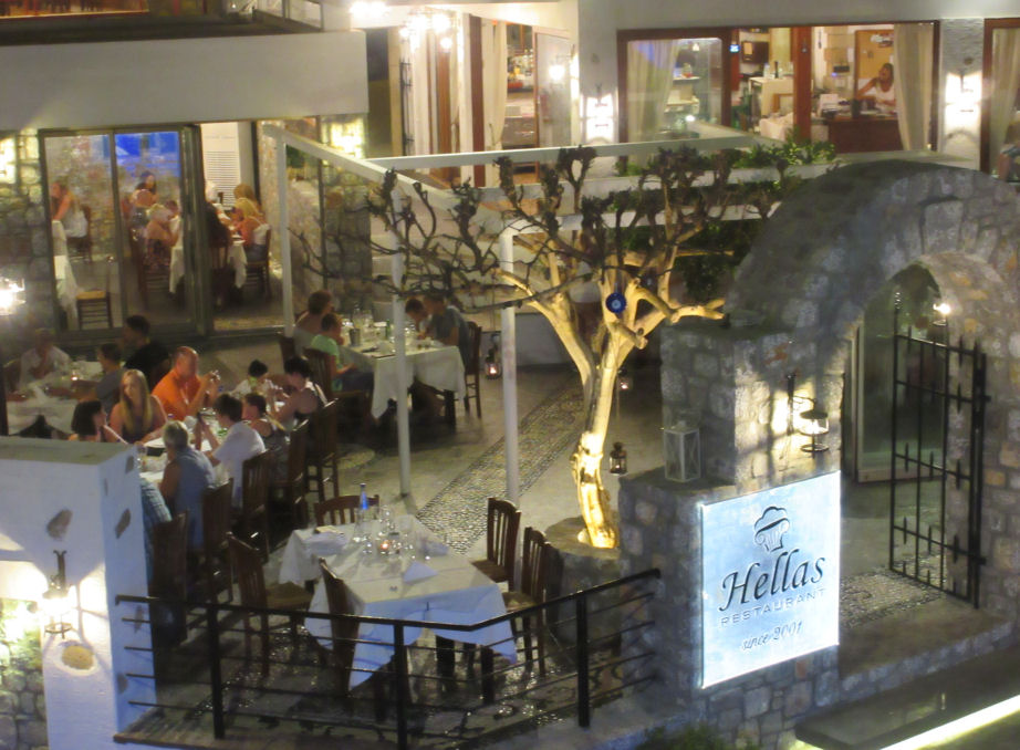 Hellas Restaurant